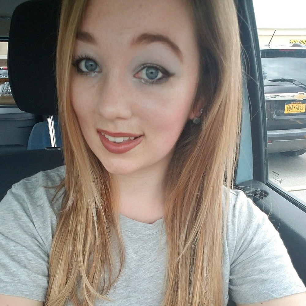Meet your Posher, Vanessa